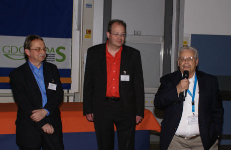 Phot of the Co-chair Michael Sperling, Chair Uwe Karst and Joe Caruso during the closing ceremony