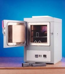 Industrial Oven HT for temperatures up to 600°C - Carbolite
